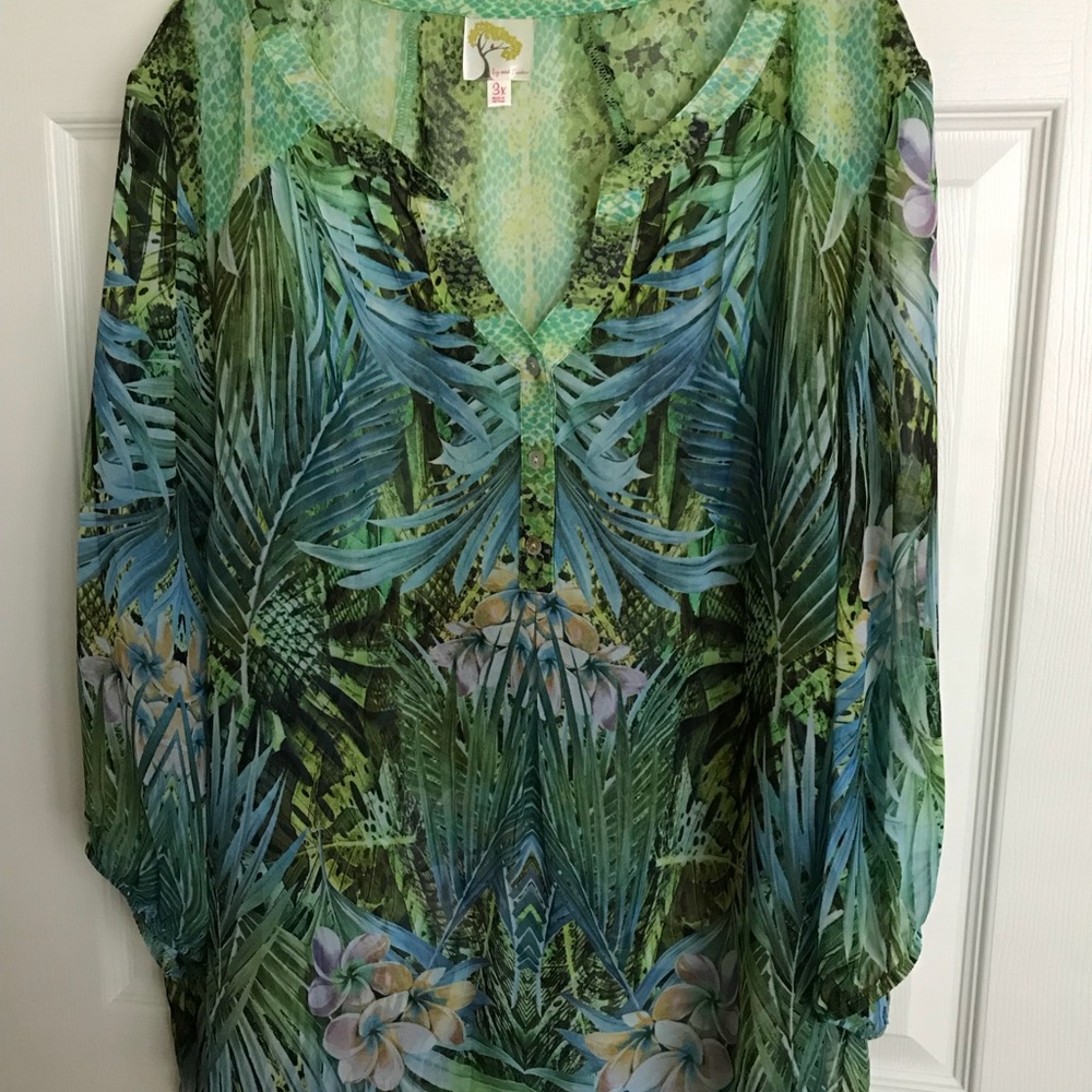 Flowy, sheer top by Fig and Flower